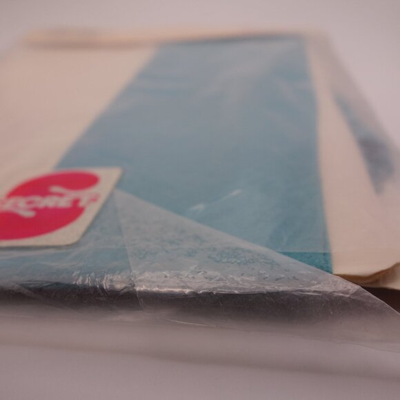 SECRET One Size All Sheer Sandalfoot Made in Canada 100% Nylon AQUA Panty Hose - Picture 11 of 12